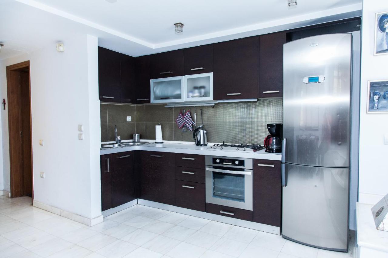Unique Apt W/ Veranda Walking Distance To Sites Apartment Атина Екстериор снимка