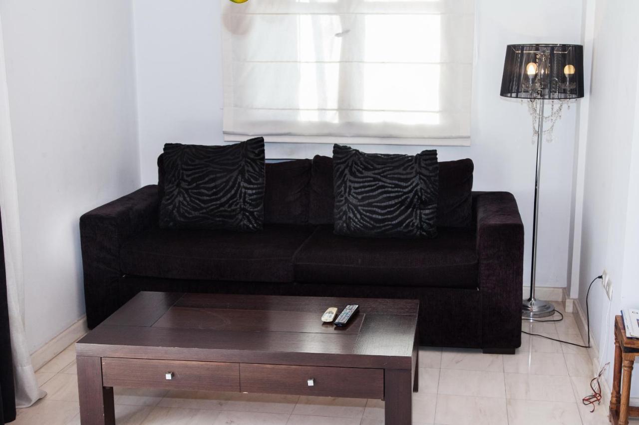 Unique Apt W/ Veranda Walking Distance To Sites Apartment Атина Екстериор снимка